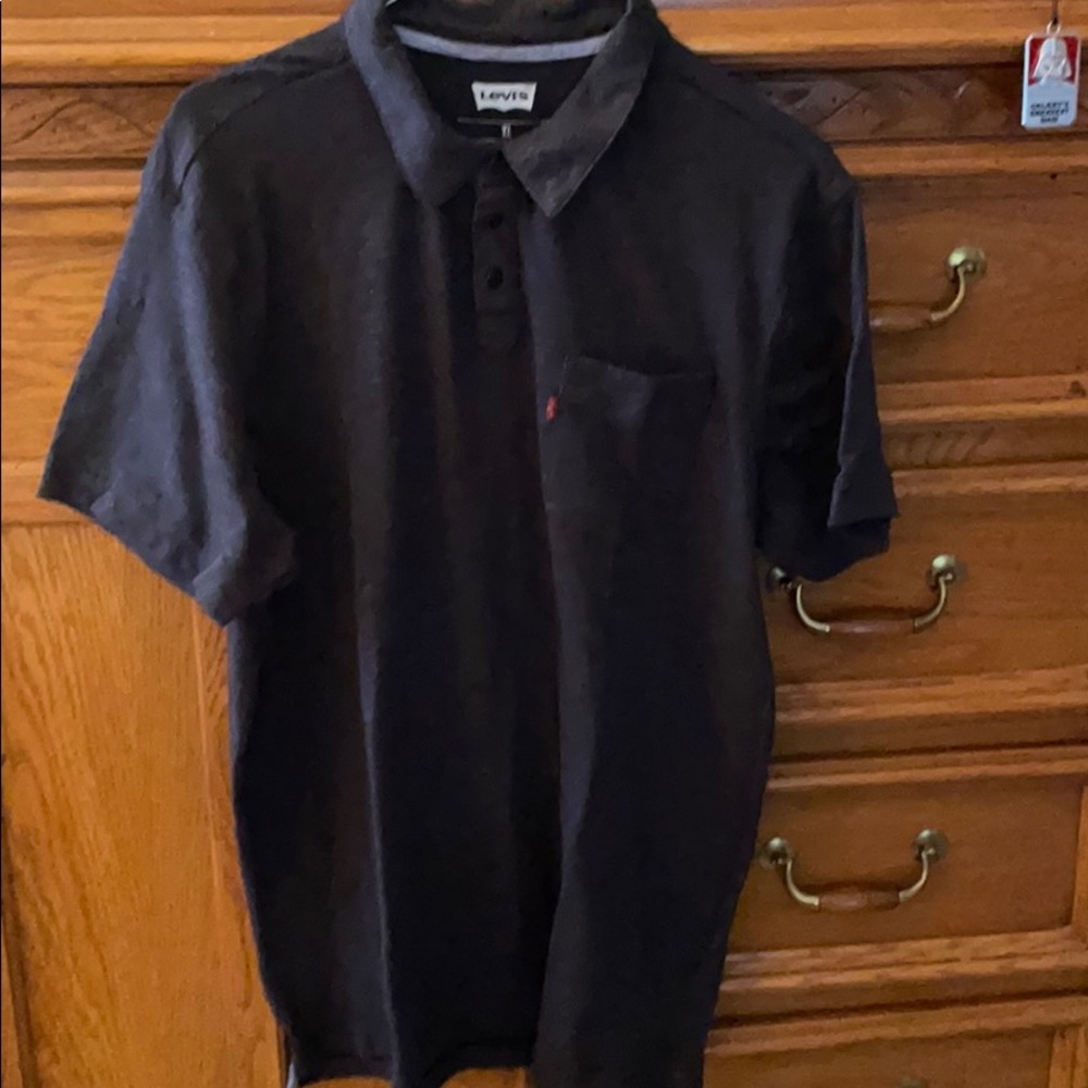 Men’s Levi’s Henley T Shirt